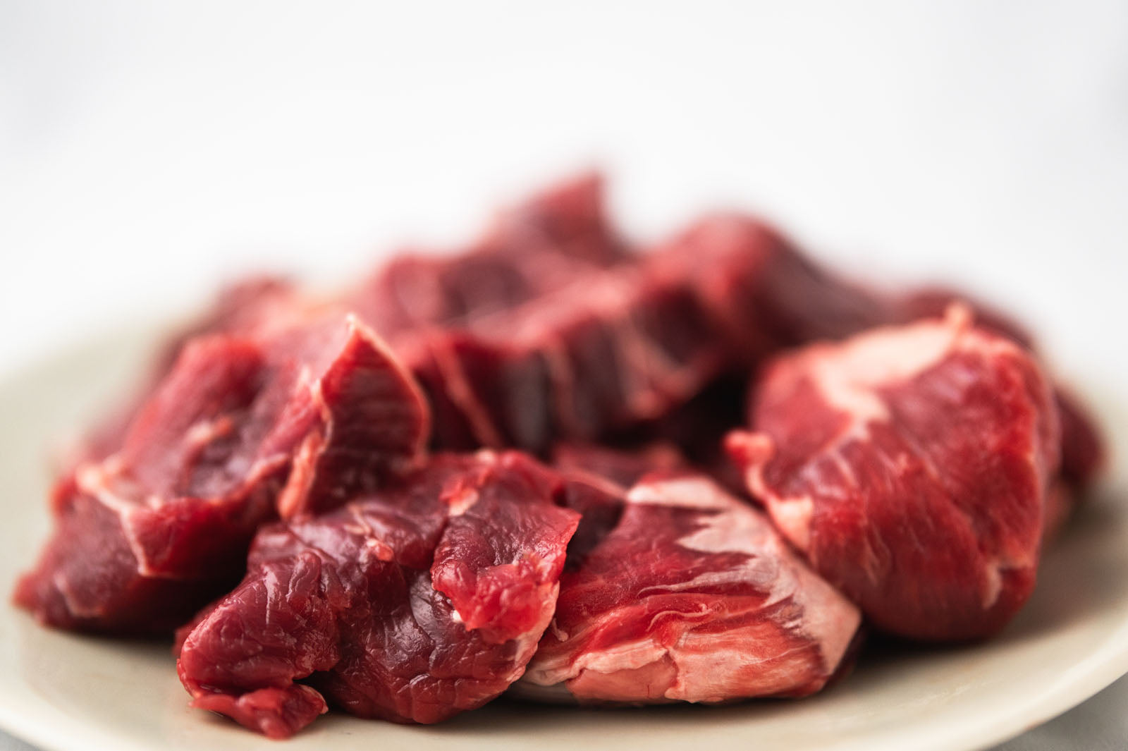Morceaux de bourguignon, caissette traditionnelle viande Armand Heitz