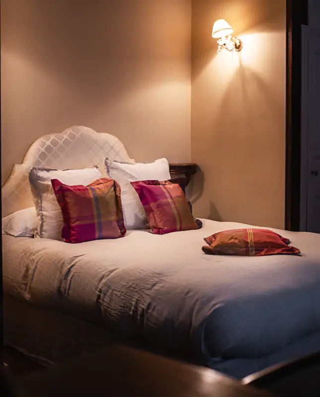 chambre-hotes-bourgogne-chateau-armand-heitz-mimande.webp