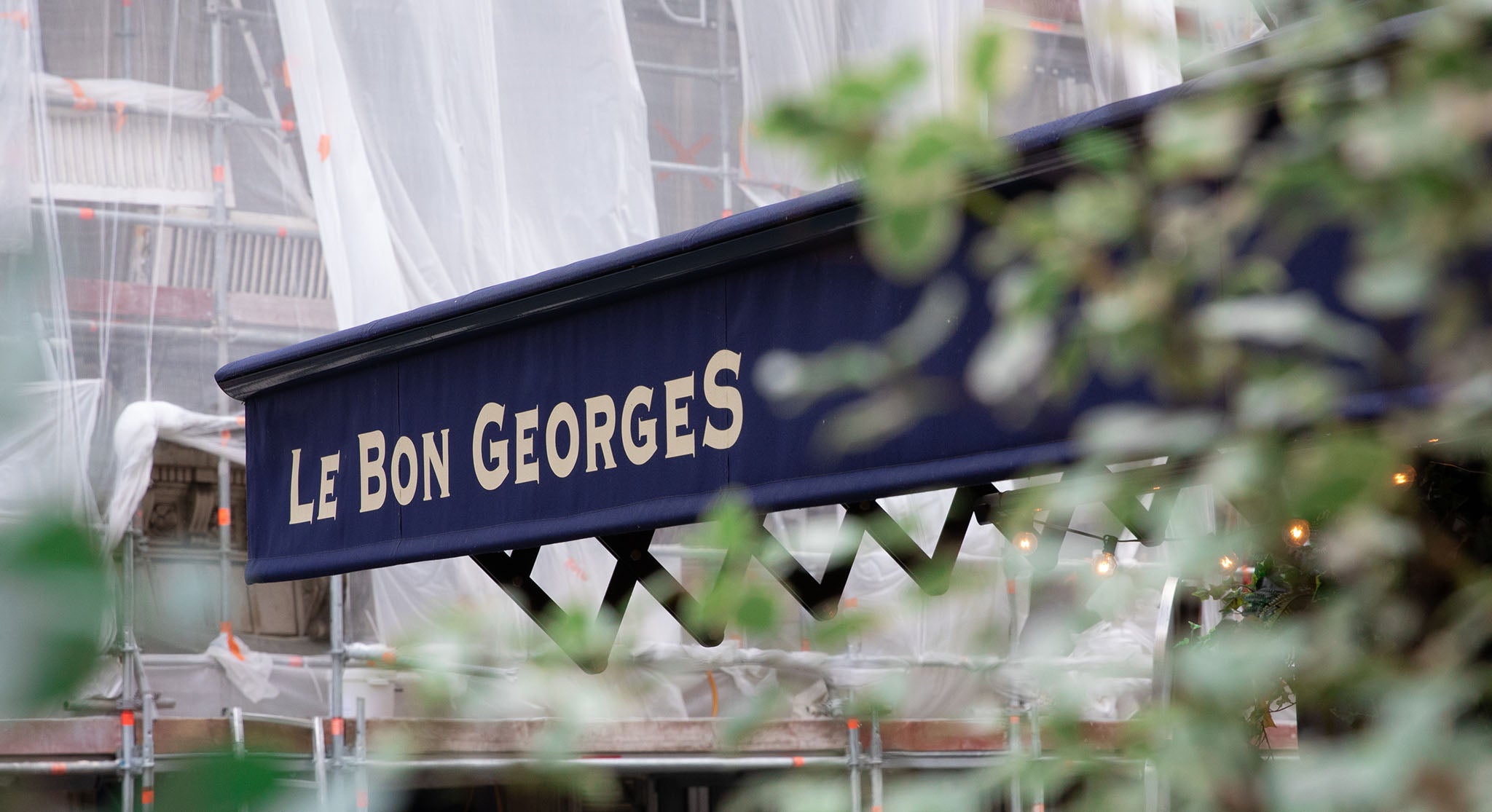 Devanture du bistro Le Bon Georges Paris