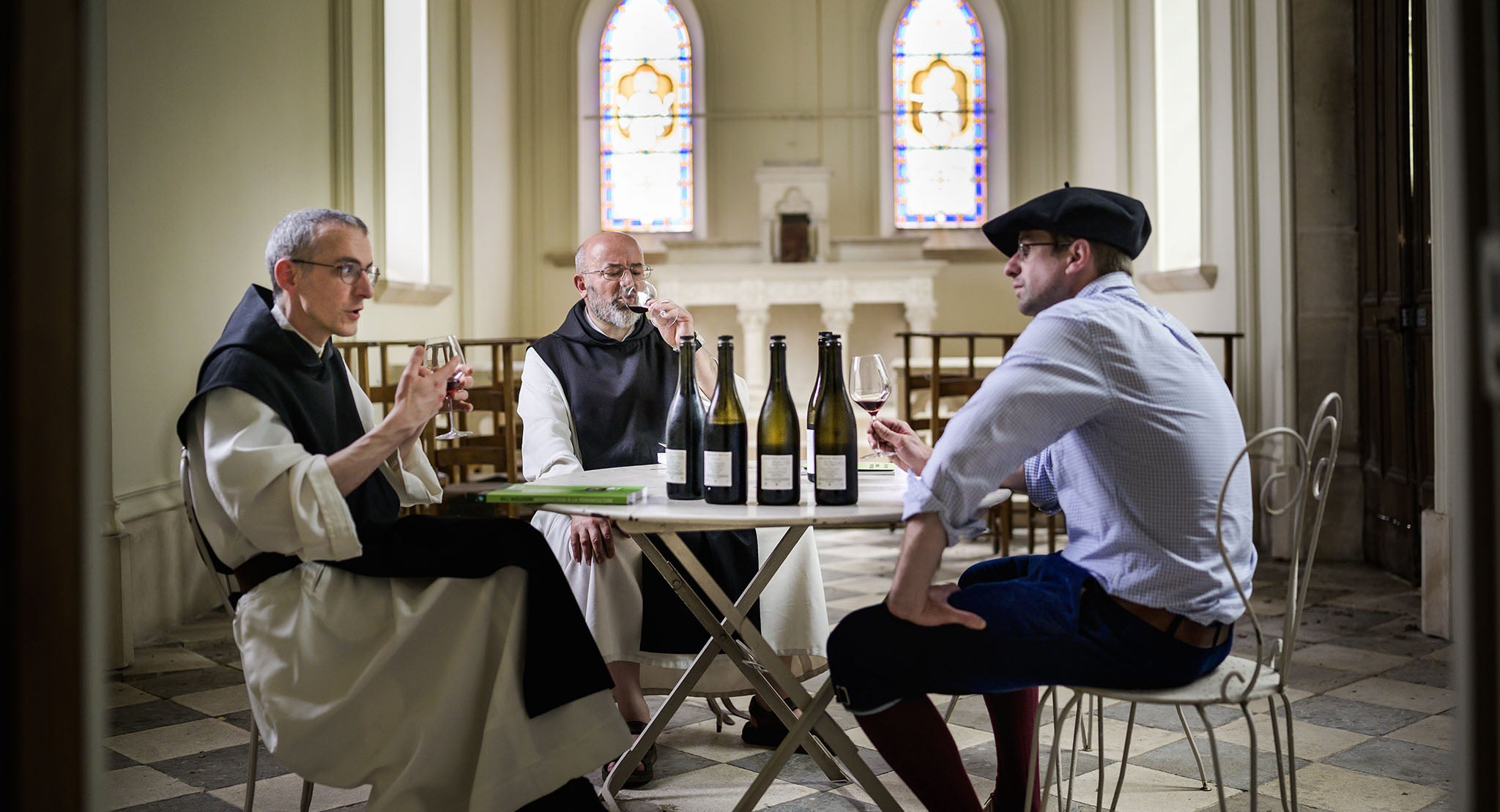 Discussion dégustée avec deux moines de Cîteaux Armand Heitz