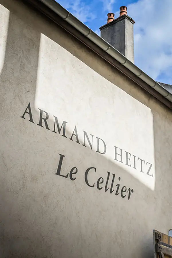 echappees-armand_heitz-degustation-visite-pommard-chaudenay-chateau-cellier.webp