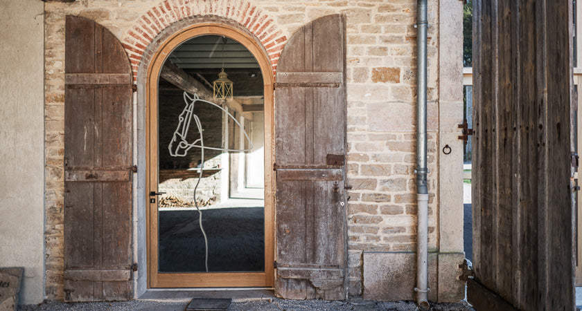 grange-salles-reception-chateau-armand-heitz-mimande-bourgogne-transformation-renovation-salle-reception-architecture-5.jpg