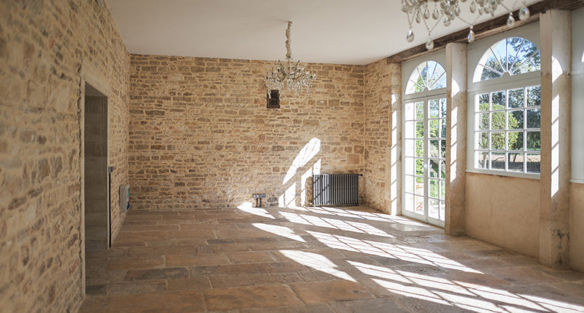 grange-salles-reception-chateau-armand-heitz-mimande-bourgogne-transformation-renovation-salle-reception-architecture-6.jpg