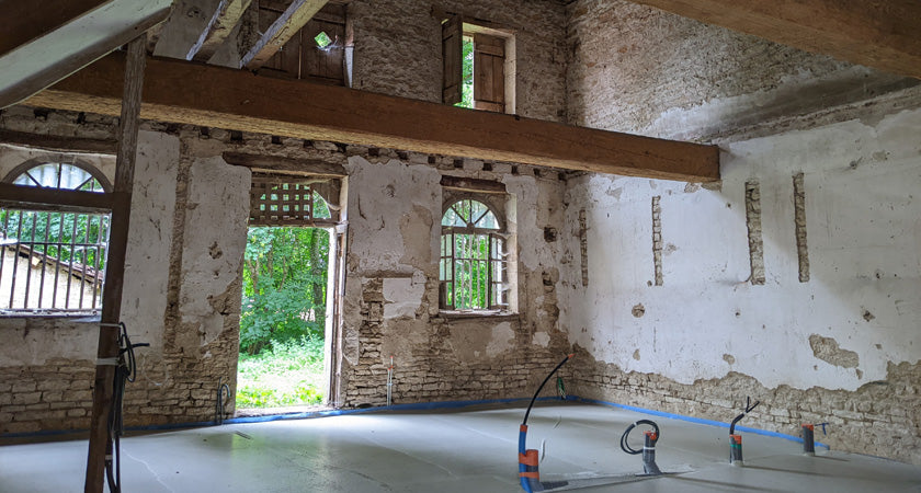 grange-salles-reception-chateau-armand-heitz-mimande-bourgogne-transformation-renovation-salle-reception-architecture-8.jpg