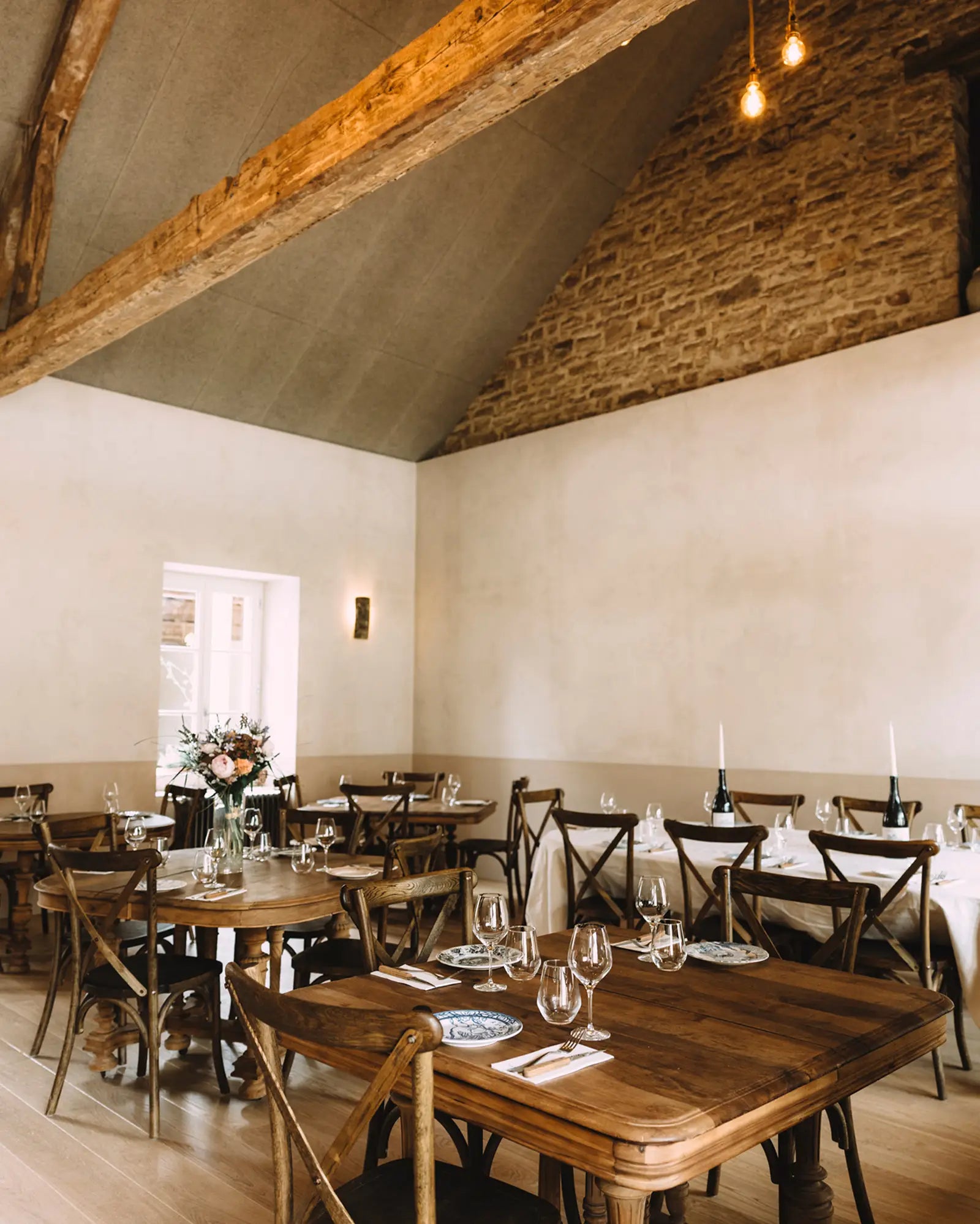restaurant-chez-armand-bourgogne-ferme-boeuf-viande.webp