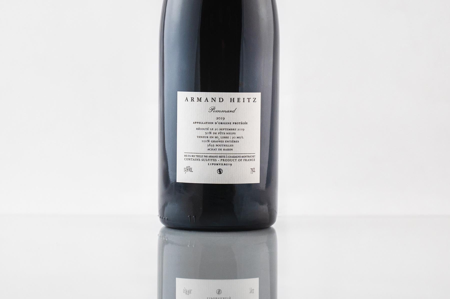 Pommard vin rouge pinot noir Armand Heitz 2019 contre étiquette